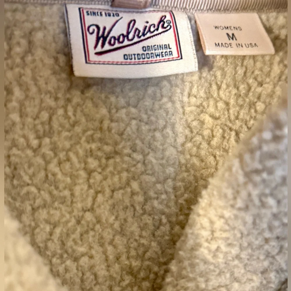Woolrich cozy shawl